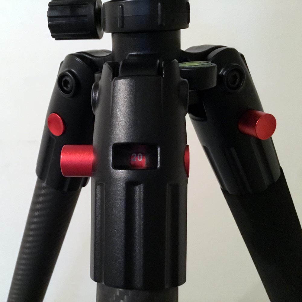 bog-complete-carbon-fiber-death-grip-clamp-style-shooting-tripod-1100498